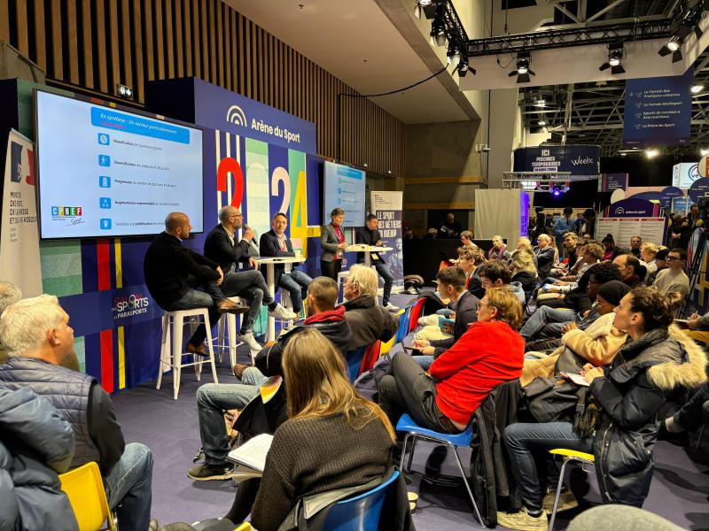 Présentation du rapport emploi/formation - Salon des Sports et Parasports